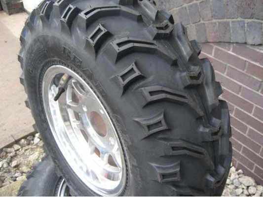 25x10-12 Tyre (Bear Claw)